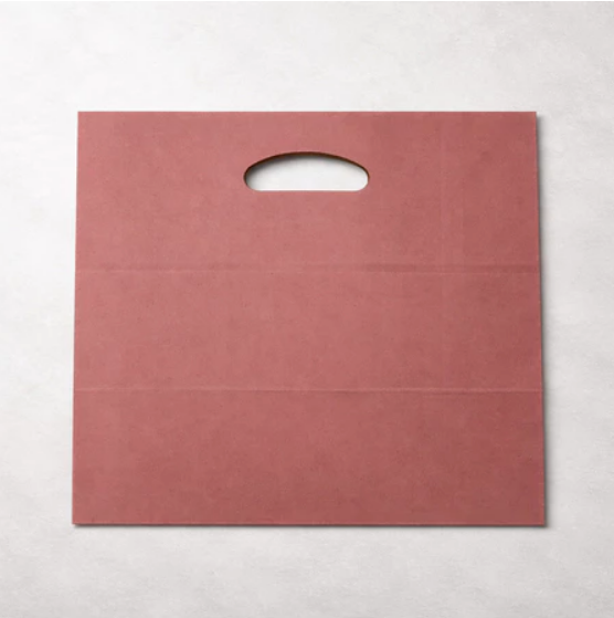 300 Sacolas Kraft Alça Vazada Gg (30x20x31) - Pudim E Bolo